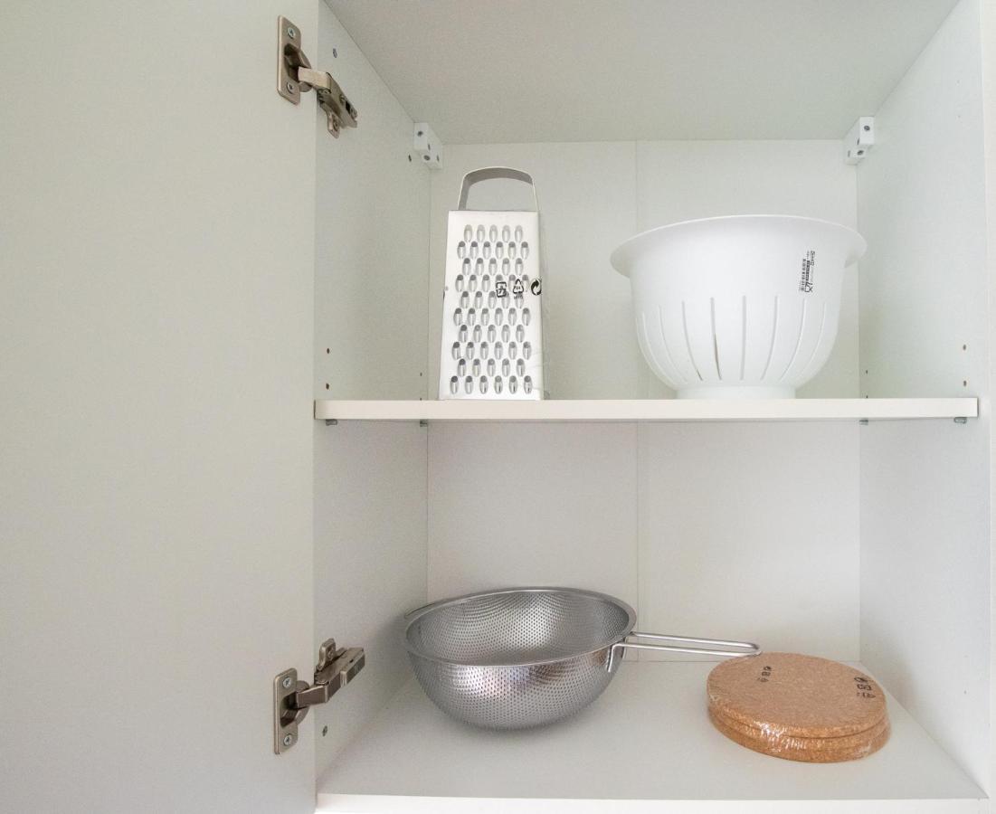 1 Room Apartments - 15min Messe DUS - 10min Oldtown Düsseldorf Buitenkant foto